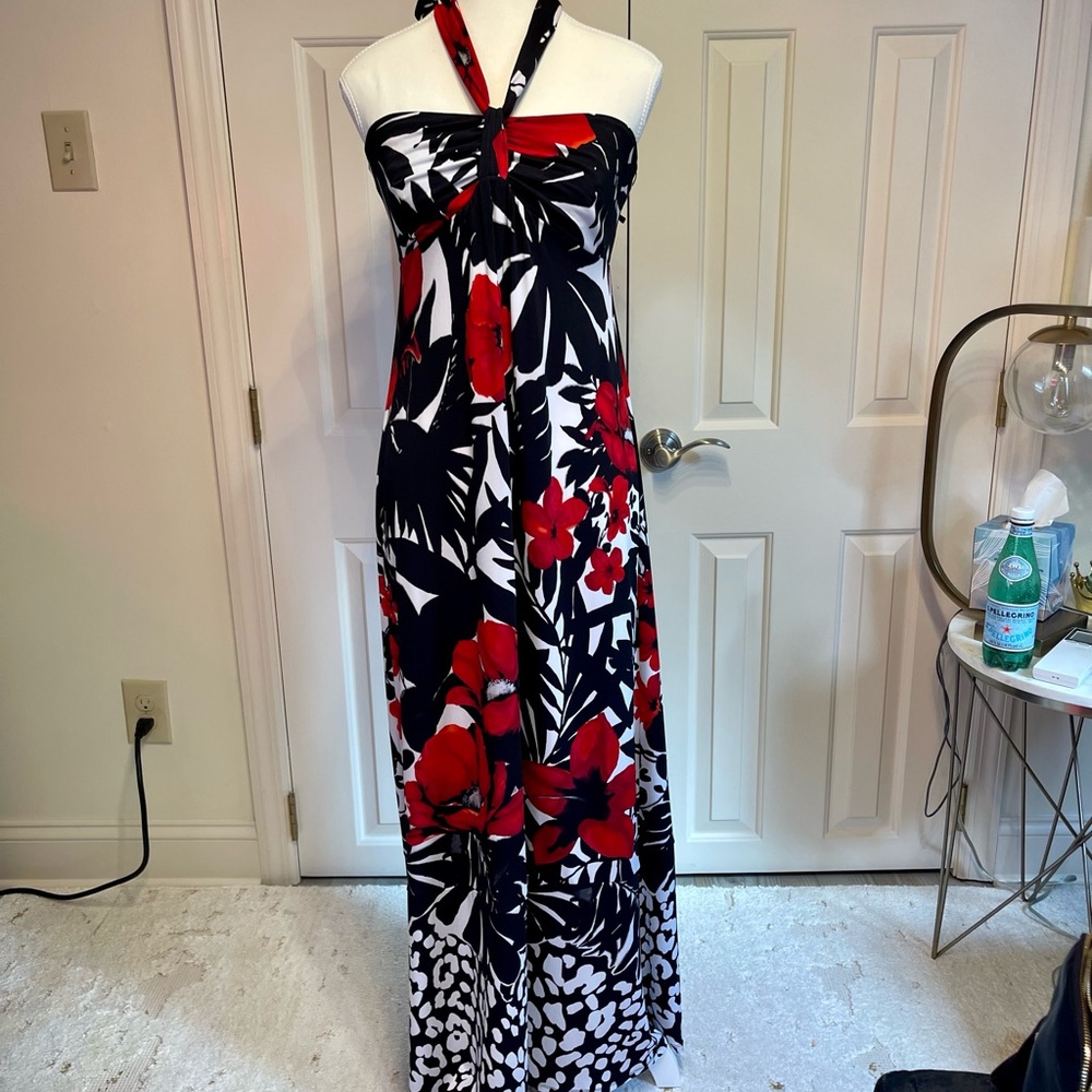 XS WHBM maxi dress with poppy print. Like new